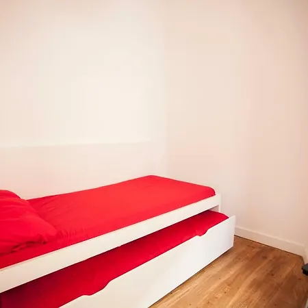 Cool Apartment *